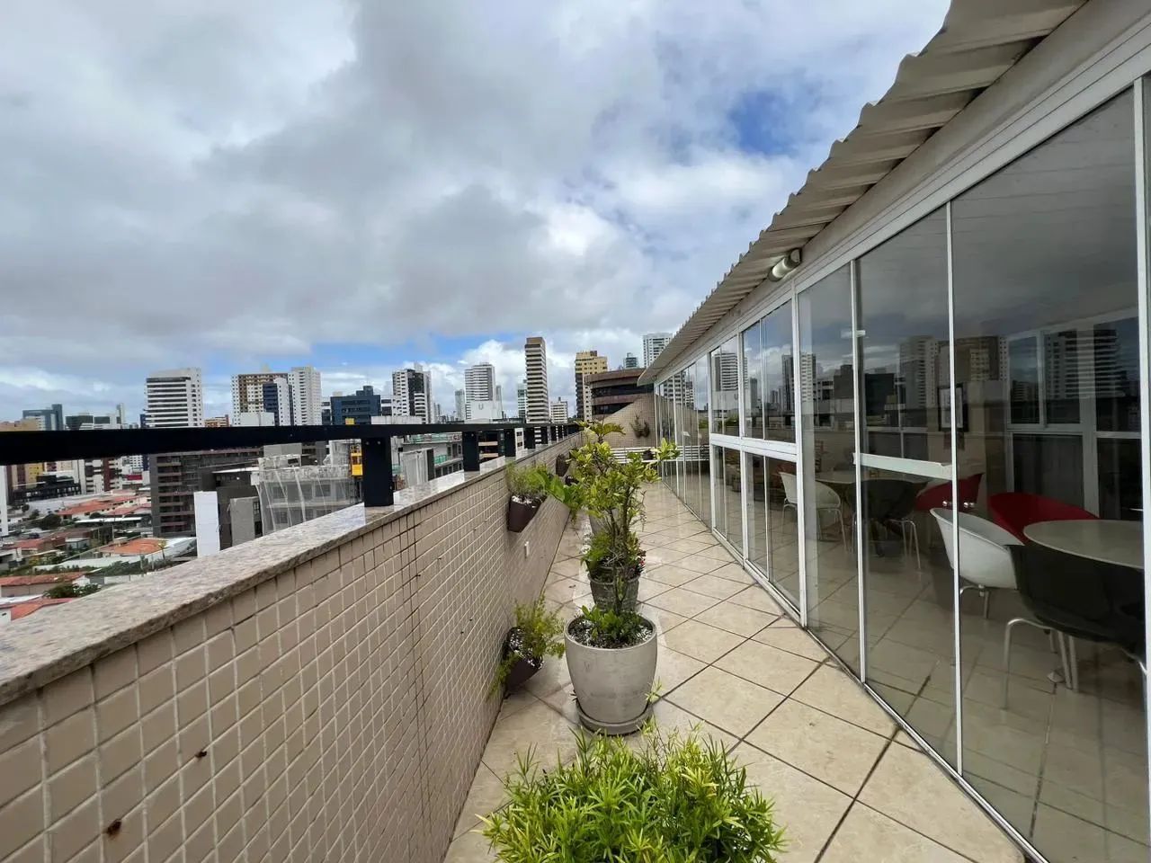 Imóvel para aluguel tem 360 metros quadrados com 3 quartos em Manaíra - João Pessoa - PB - Foto 5
