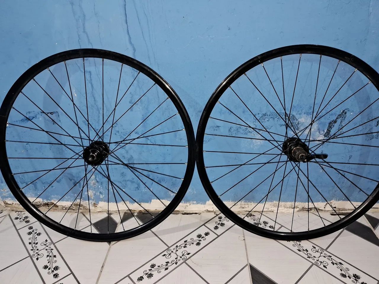 Rodas de bicicleta (Aceito propostas)
