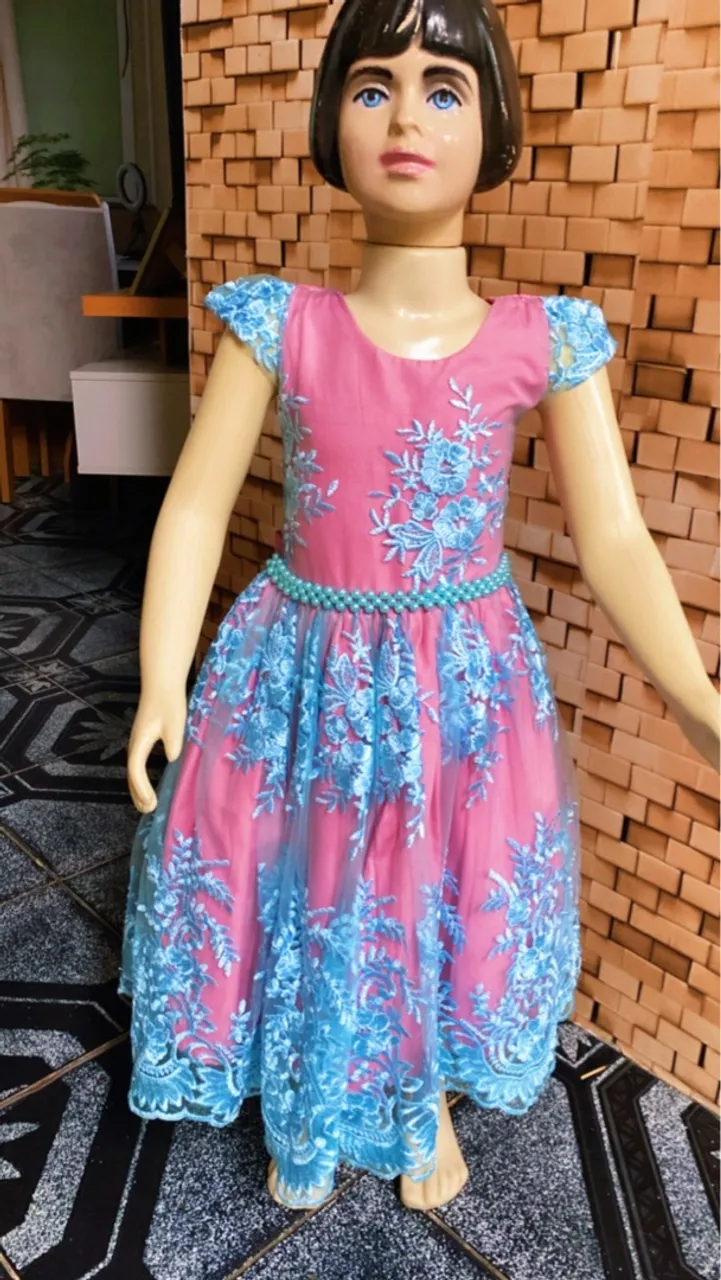 Vestido Festa Infantil Rosa com Renda Azul