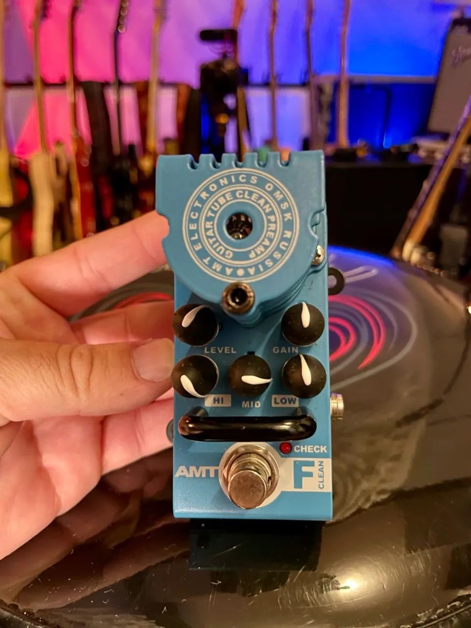 Pedal AMT Bricks F Clean Tube Guitar Preamp - Instrumentos