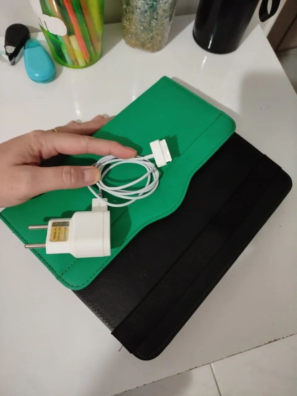Ipad 2 16gb com capa e carregador - Foto 5