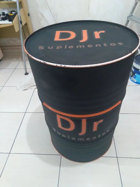 Barril de Metal para Comércio