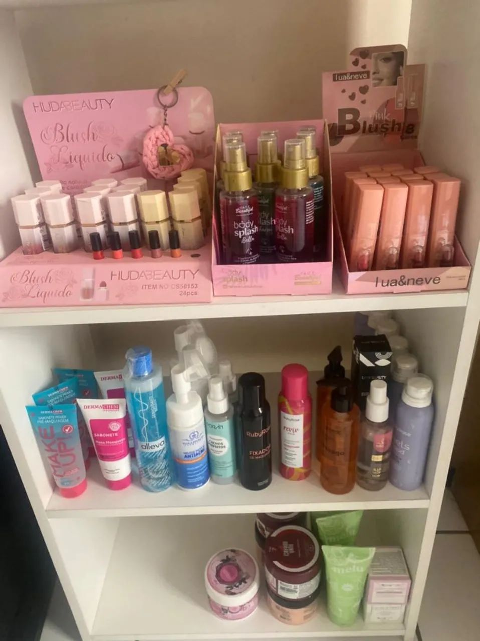 Passo estoque de maquiagem, com produtos originais e com boa validade  - Foto 3