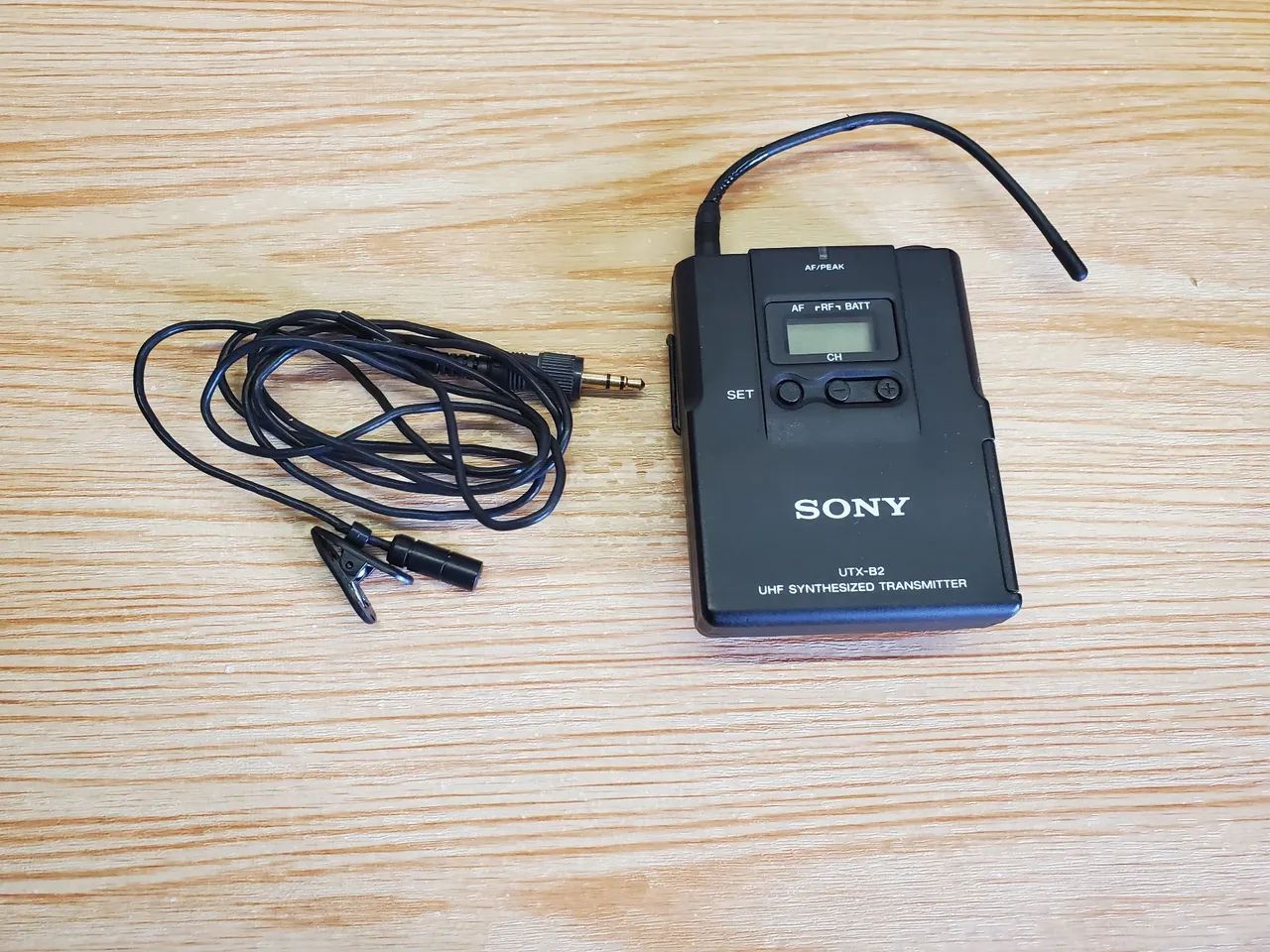 Microfone de Lapela Sony UTX-B2