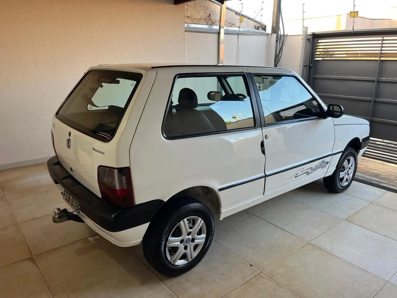 UNO MILLE 1.0 FLEX BASICO 2012/13<br><br> - Foto 2