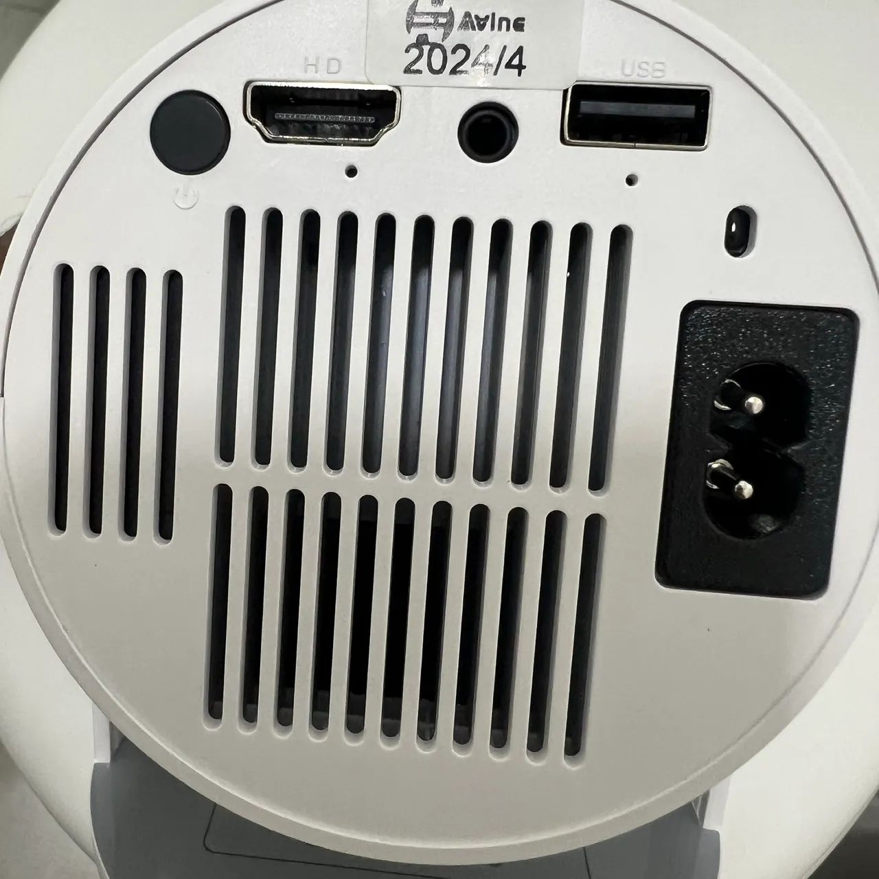 Mini Projetor Portátil 5G Wi-Fi 6 Bluetooth 5.0 Android 11 4K 1080P Full HD 8000 Lumens - Foto 4