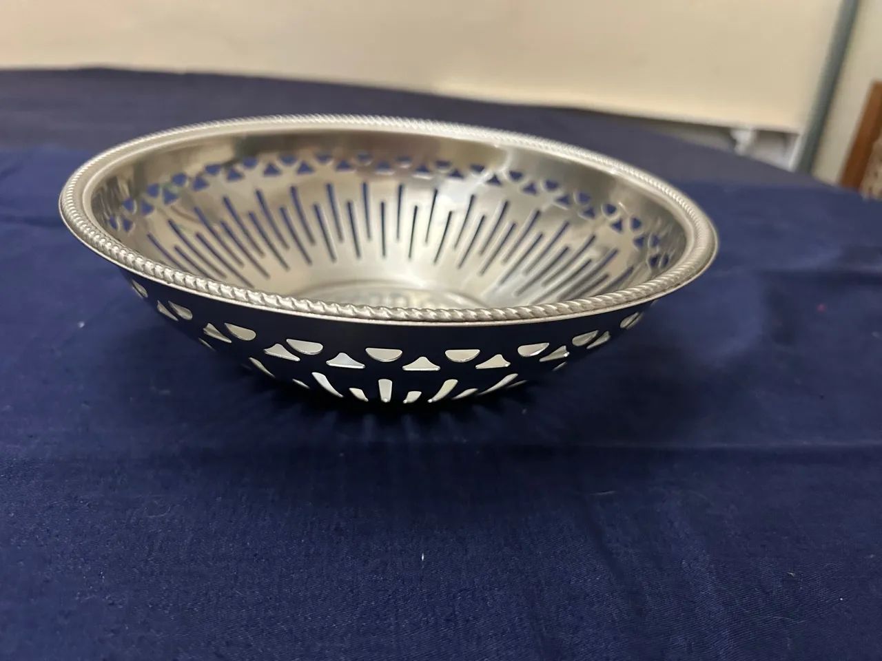 Porta frutas ou pães em inox 