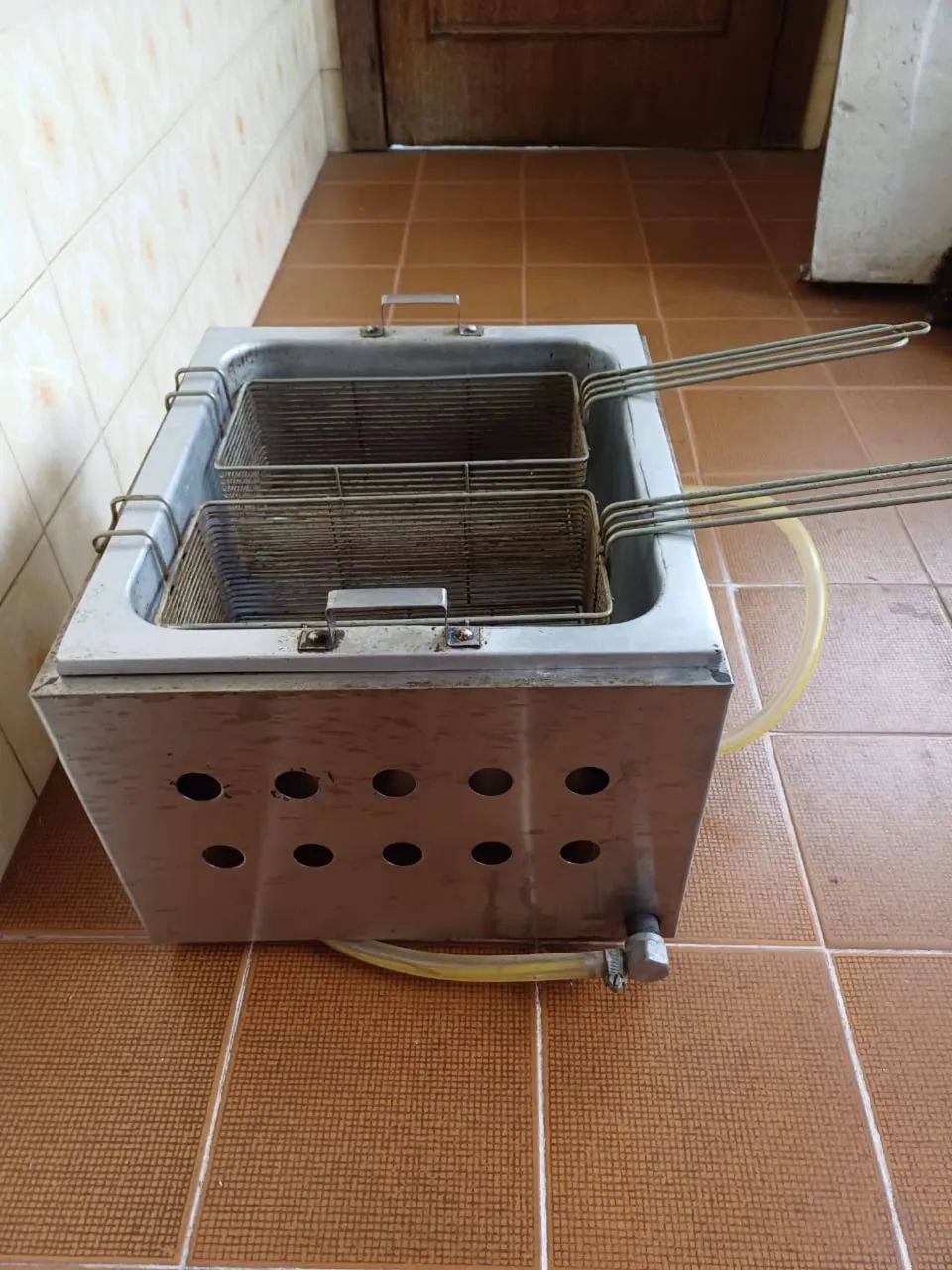 Fritadeira a gás - Foto 2