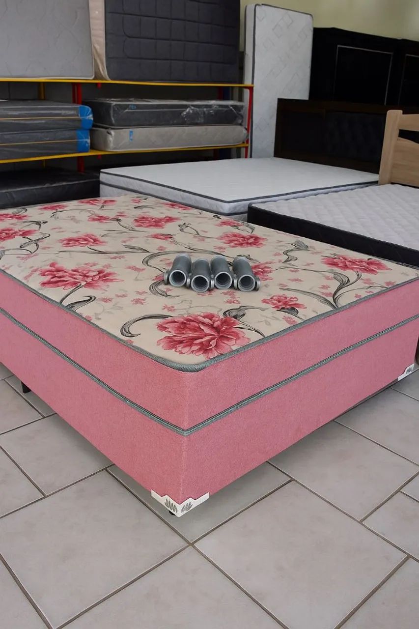 Cama de espuma casal, Entrega