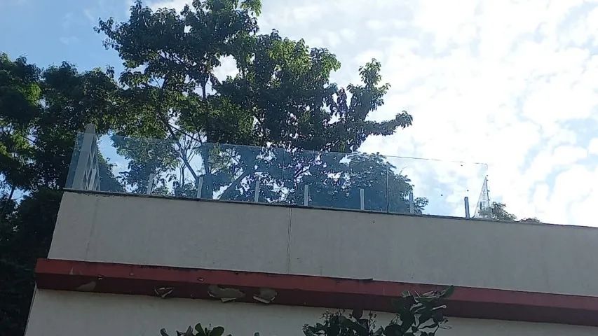 Guarda corpo de vidro temperado - Foto 2