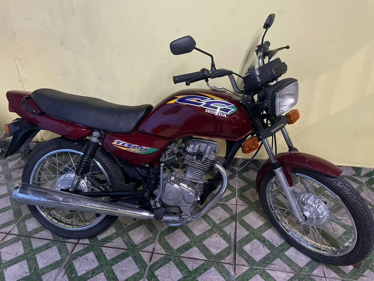 Honda Titan 125cc 99