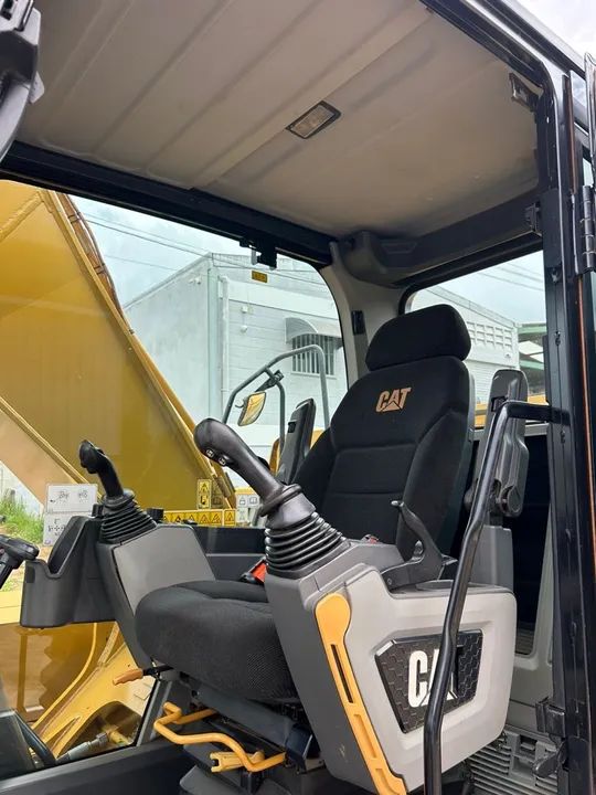 Escavadeira Hidráulica Caterpillar 320 2022 - Foto 6