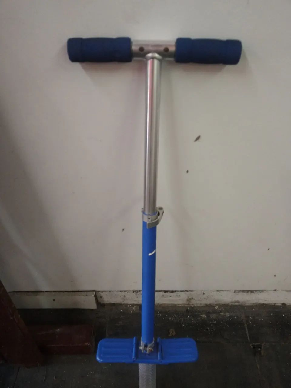 Pula-pula infantil - Brinquedo divertido para crianças