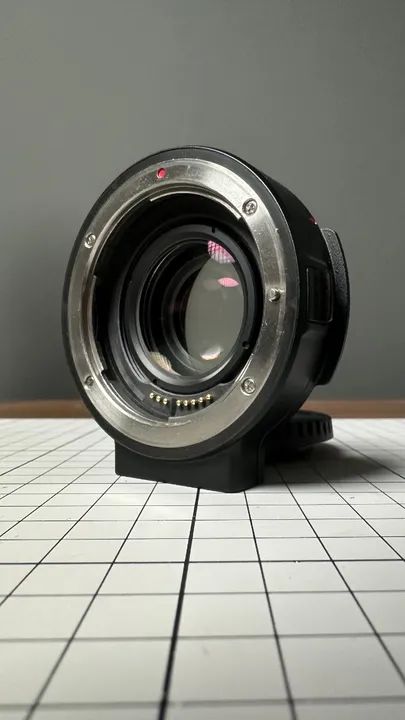 Camera Canon EOS C70 Linha C Cinema + Cage + Speedbooster Canon - Foto 3