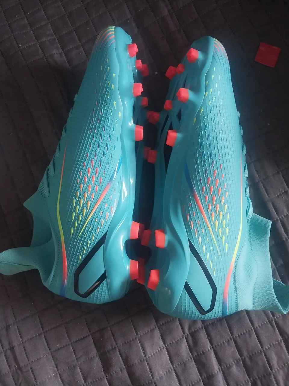 Chuteiras Adidas Predator Freak.3 - Azul e Laranja