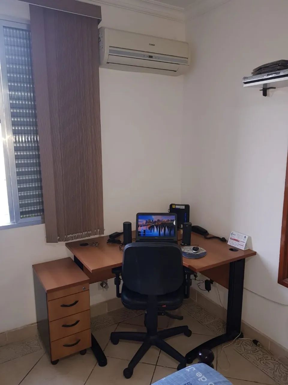 Mesinha para computador 64629060948739120