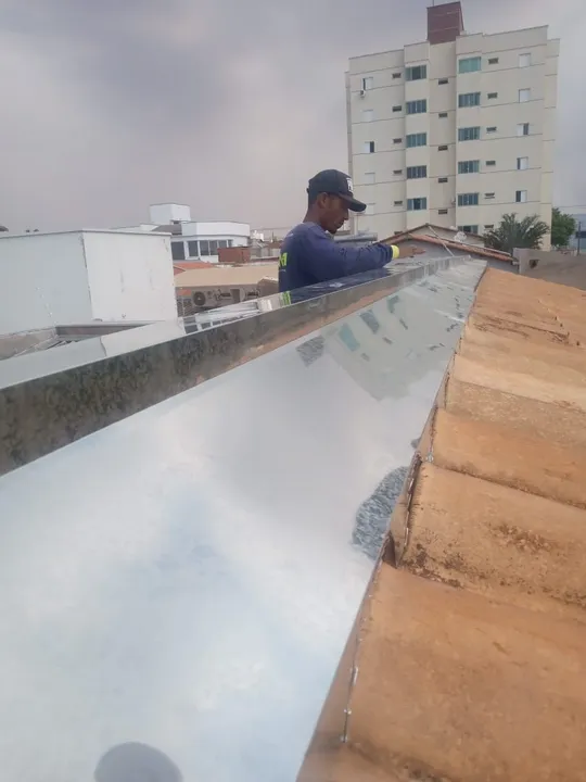 Calhas rufos pingadeiras 