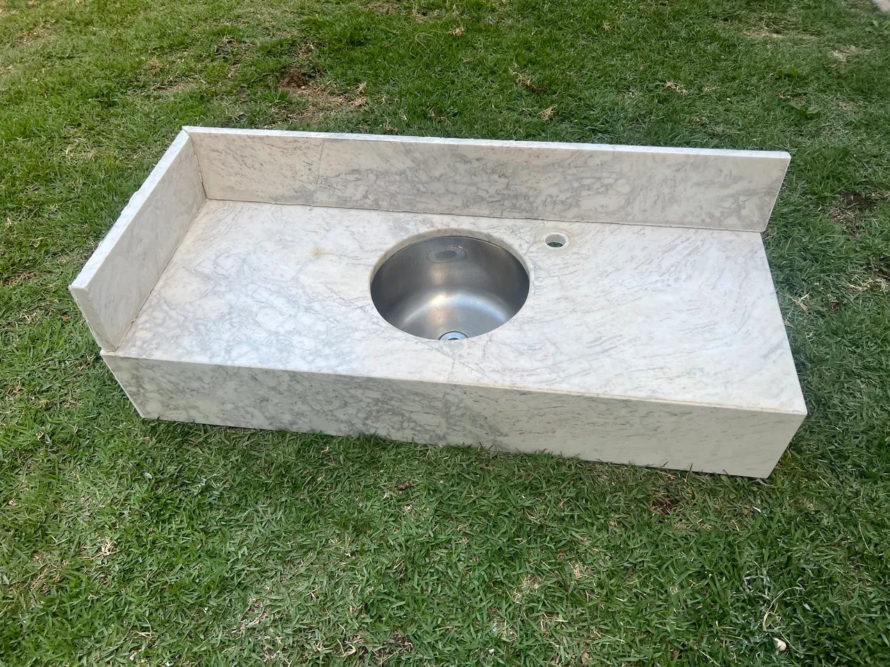 Bancada pia para lavatório ou banheiro de Marmore e Cuba de inox  Medidas 90x36 
