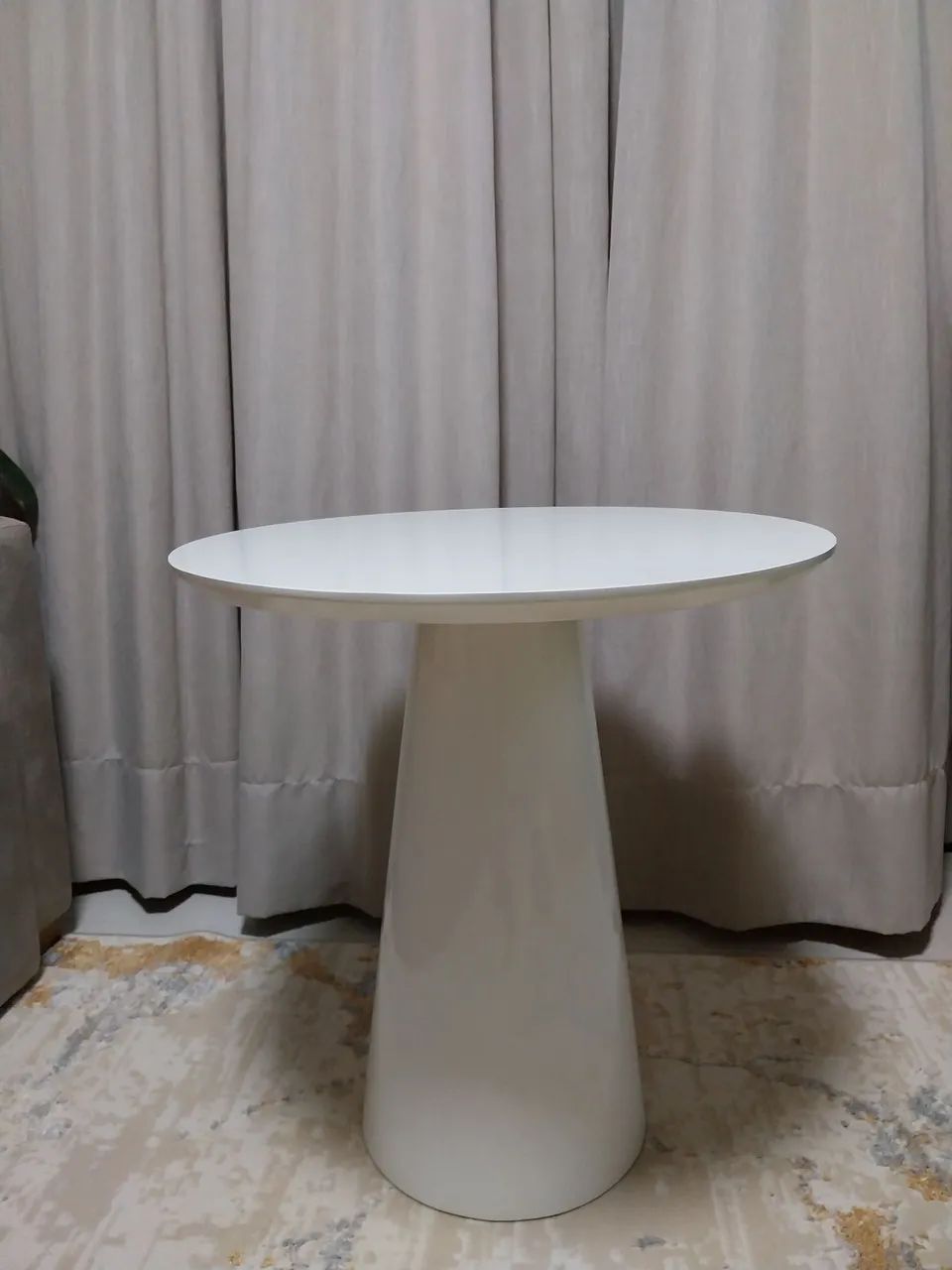 Mesa Lateral cone 60cm64960524270337120