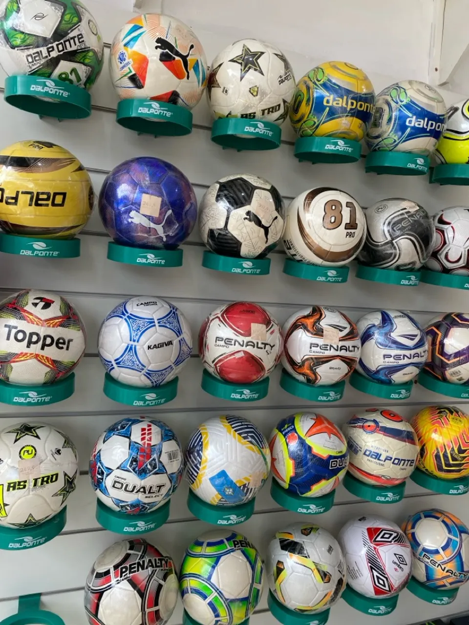 Diversas Bolas para esportes