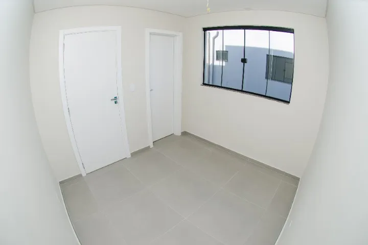 Sobrado à Venda em Penha - Armação