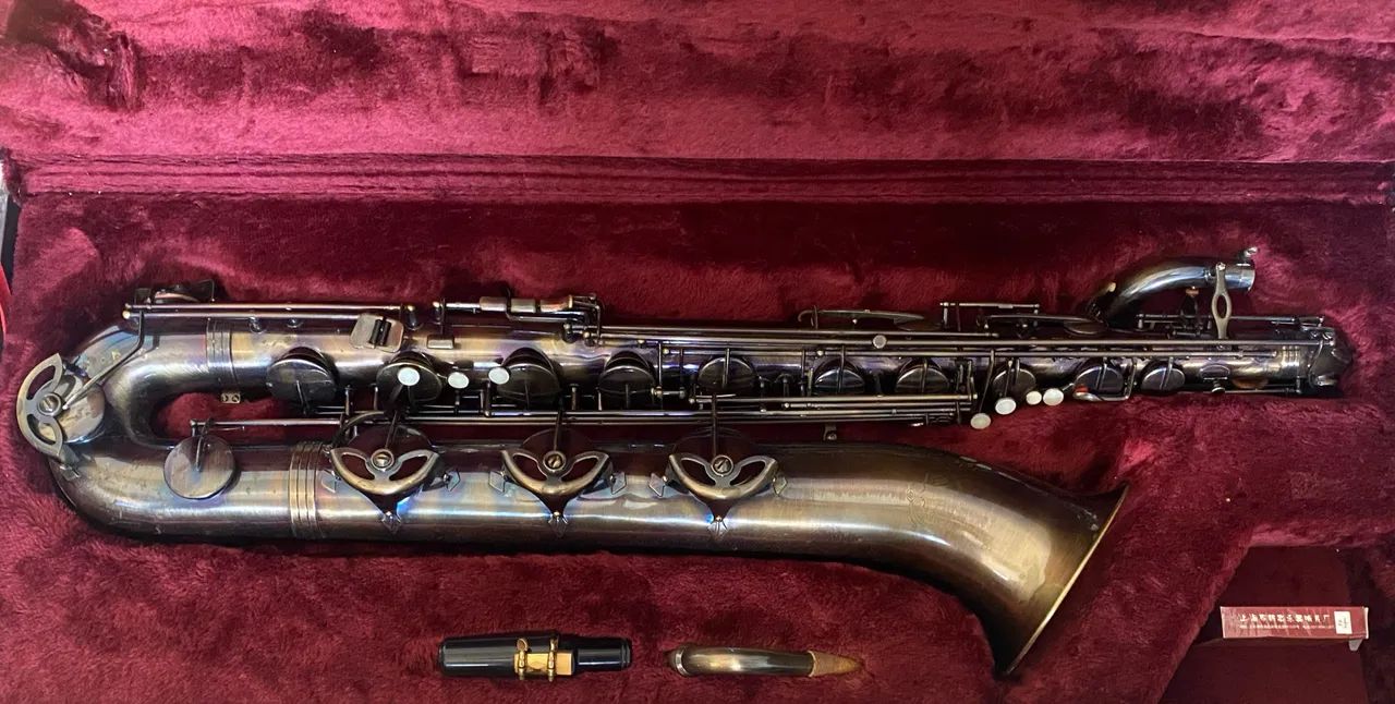 Saxofone Barítono marca Júpiter - Foto 6