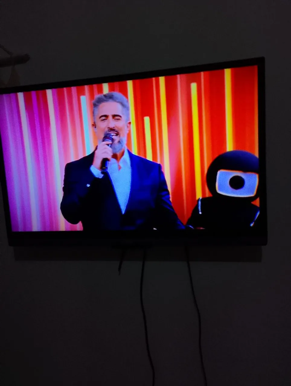 TV em perfeito estado