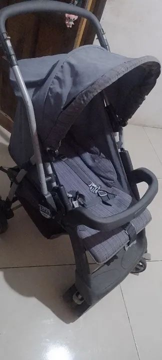 Carrinho de Bebê - Usado - Ótimo estado
