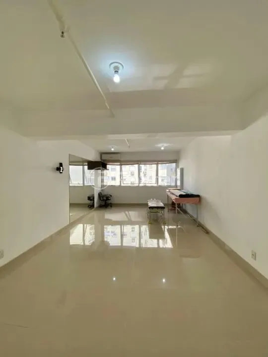 Sala / Conjunto Comercial à venda Avenida Bento Gonçalves, Santo Antônio - Porto Alegre