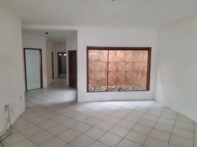 Casa em Nova Descoberta - H10