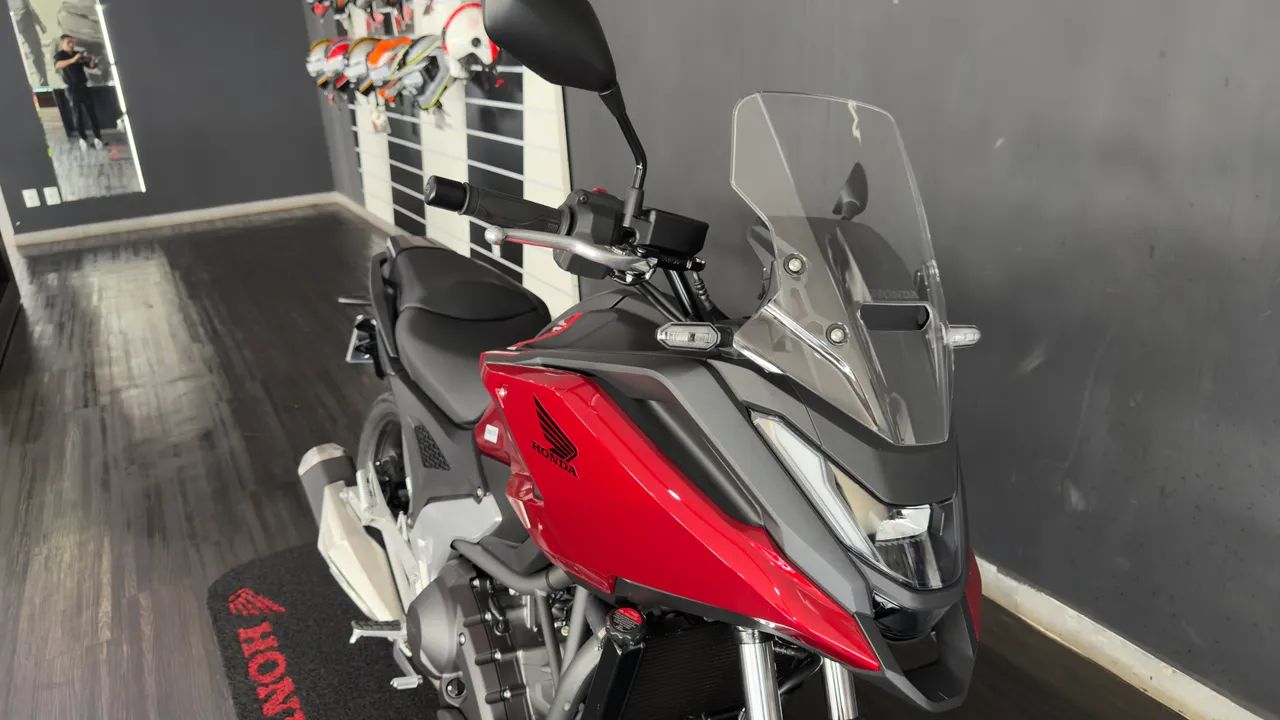 Nc 750 DCT  - Foto 3