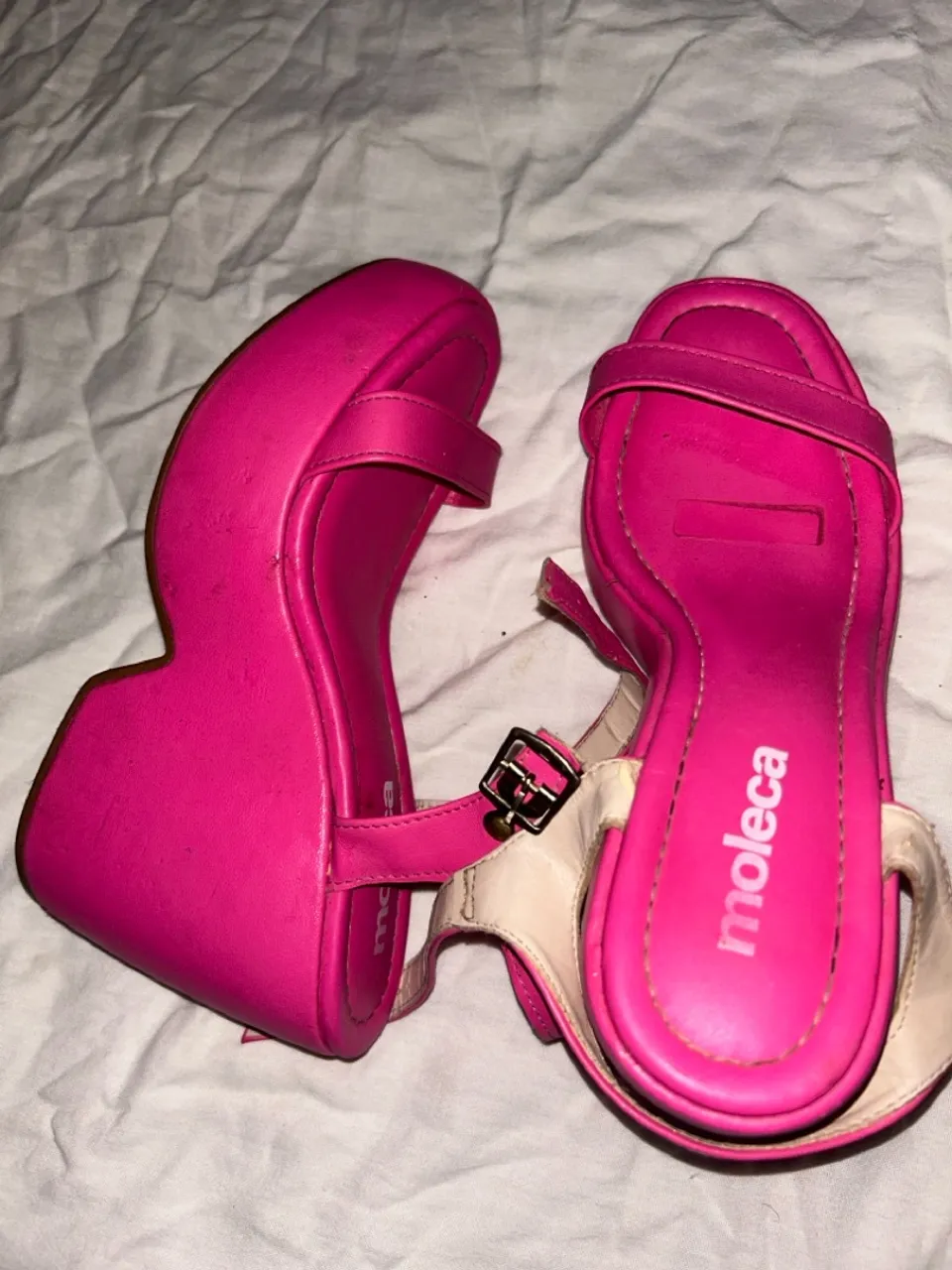 Sandália Plataforma Moleca Rosa - Conforto e Estilo!