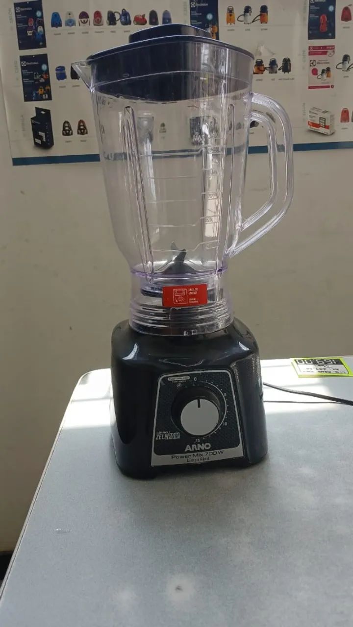  Liquidificador Arno Power Mix Limpa Fácil 700W.