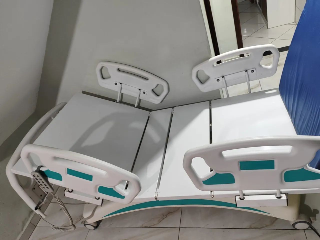 Cama Hospitalar Motorizada 10 Movimentos + Colchão Pneumático  - Foto 5