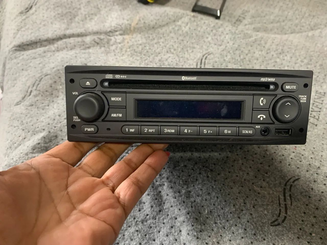 Auto Rádio com Bluetooth e MP3