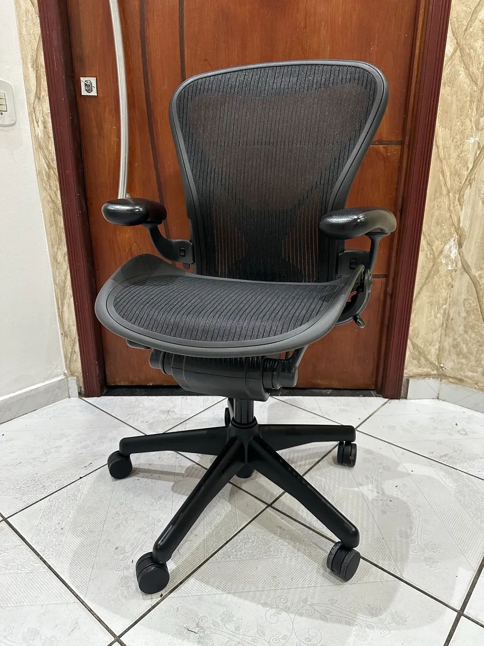 cadeira herman miller aeron B frete grátis sp capital Cadeiras