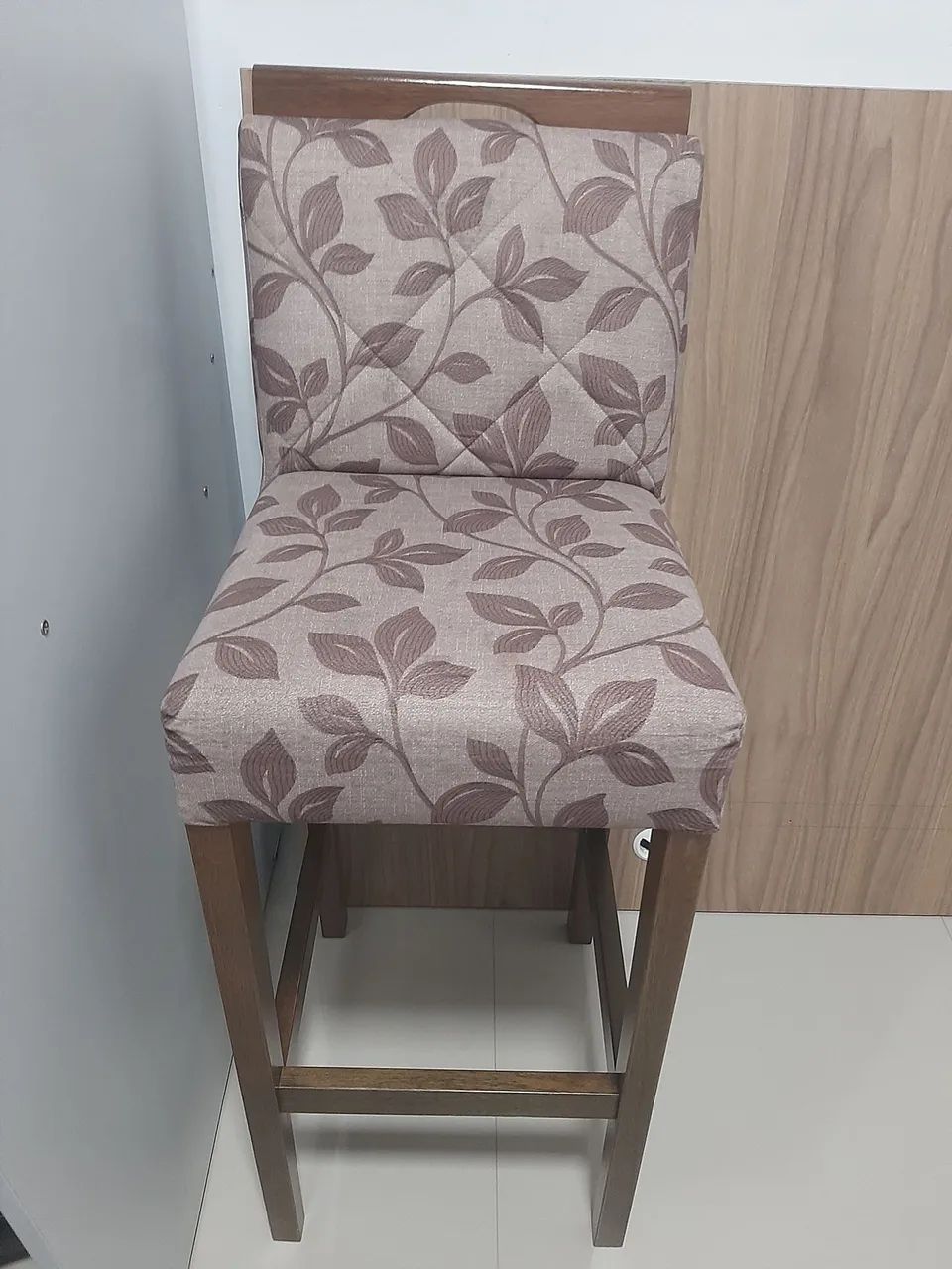 Stool64296405096961120