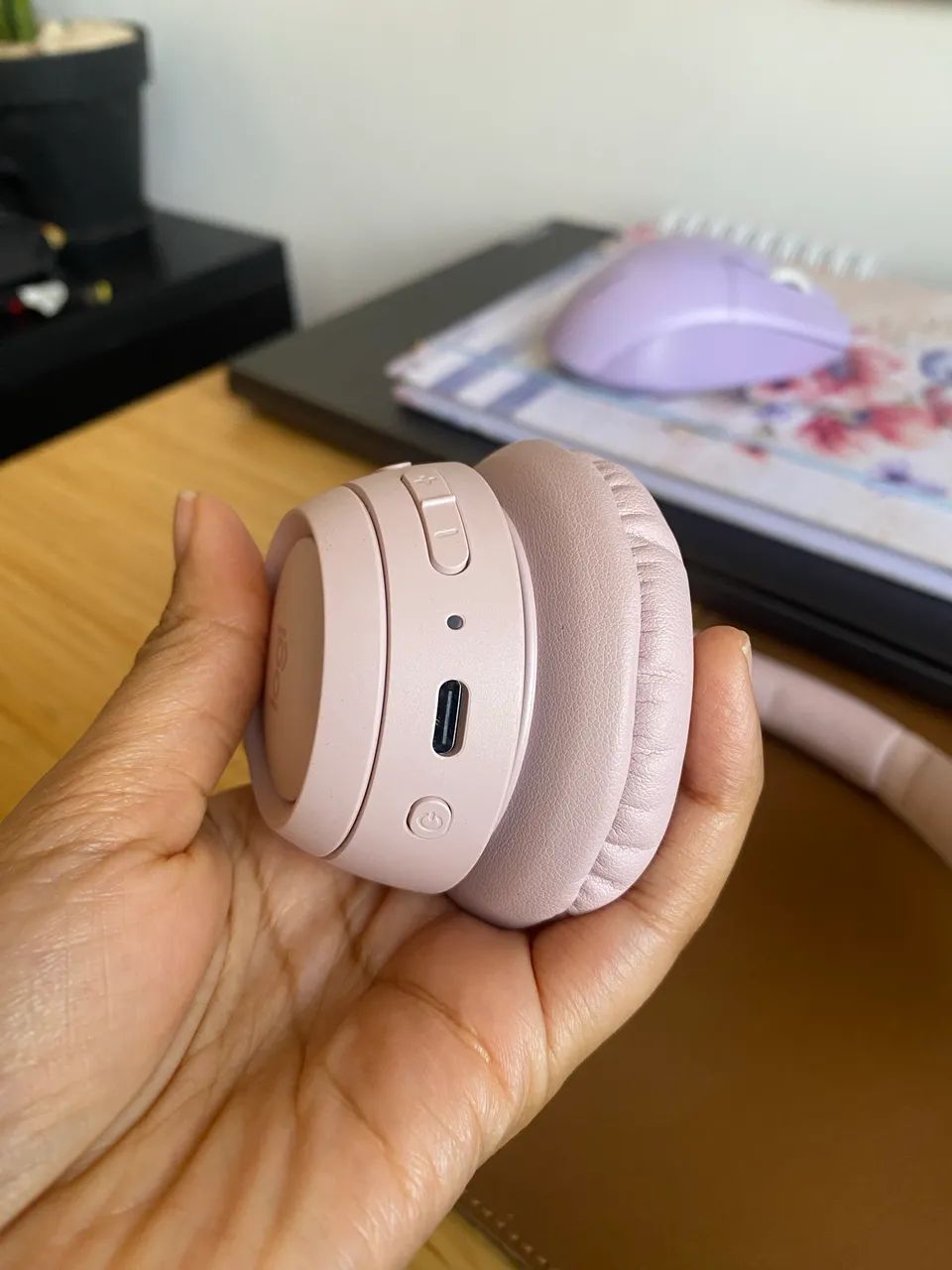 Fone bluetooth Logitech  - rosa  - Foto 5