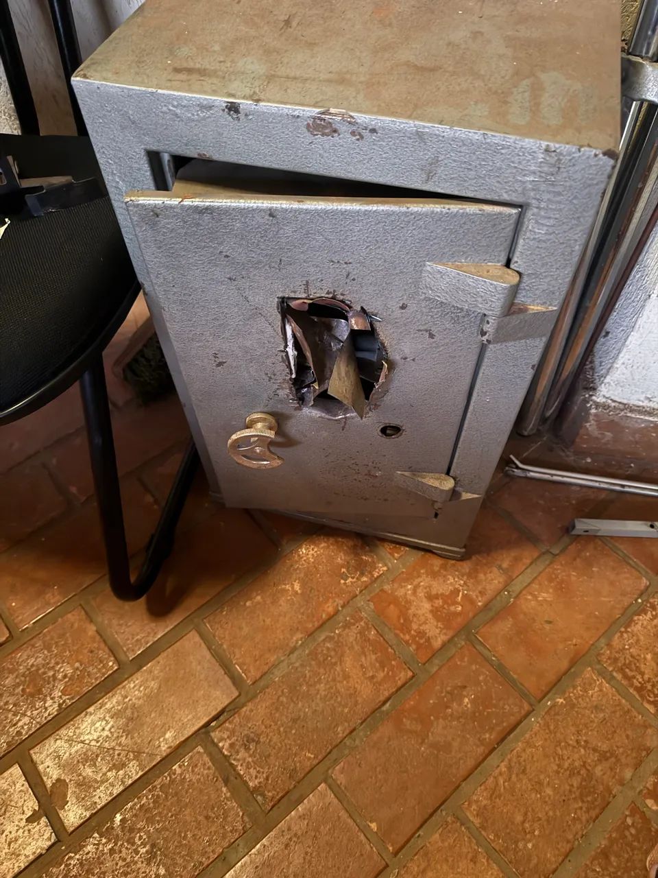 Cofre concretado para reforma  - Foto 2