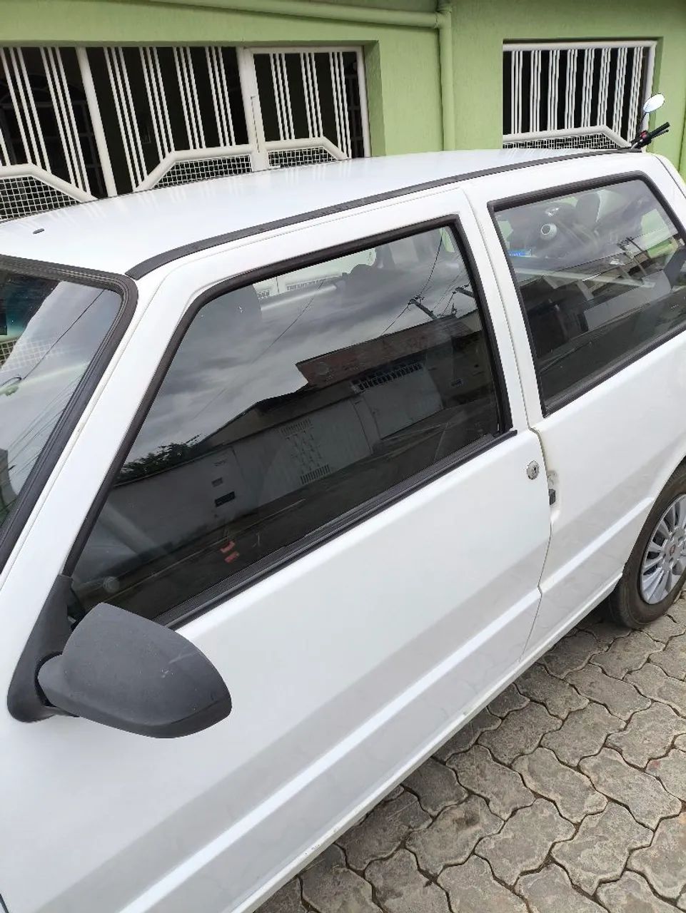 Vende-se Fiat uno 2013 muito novo - Foto 2