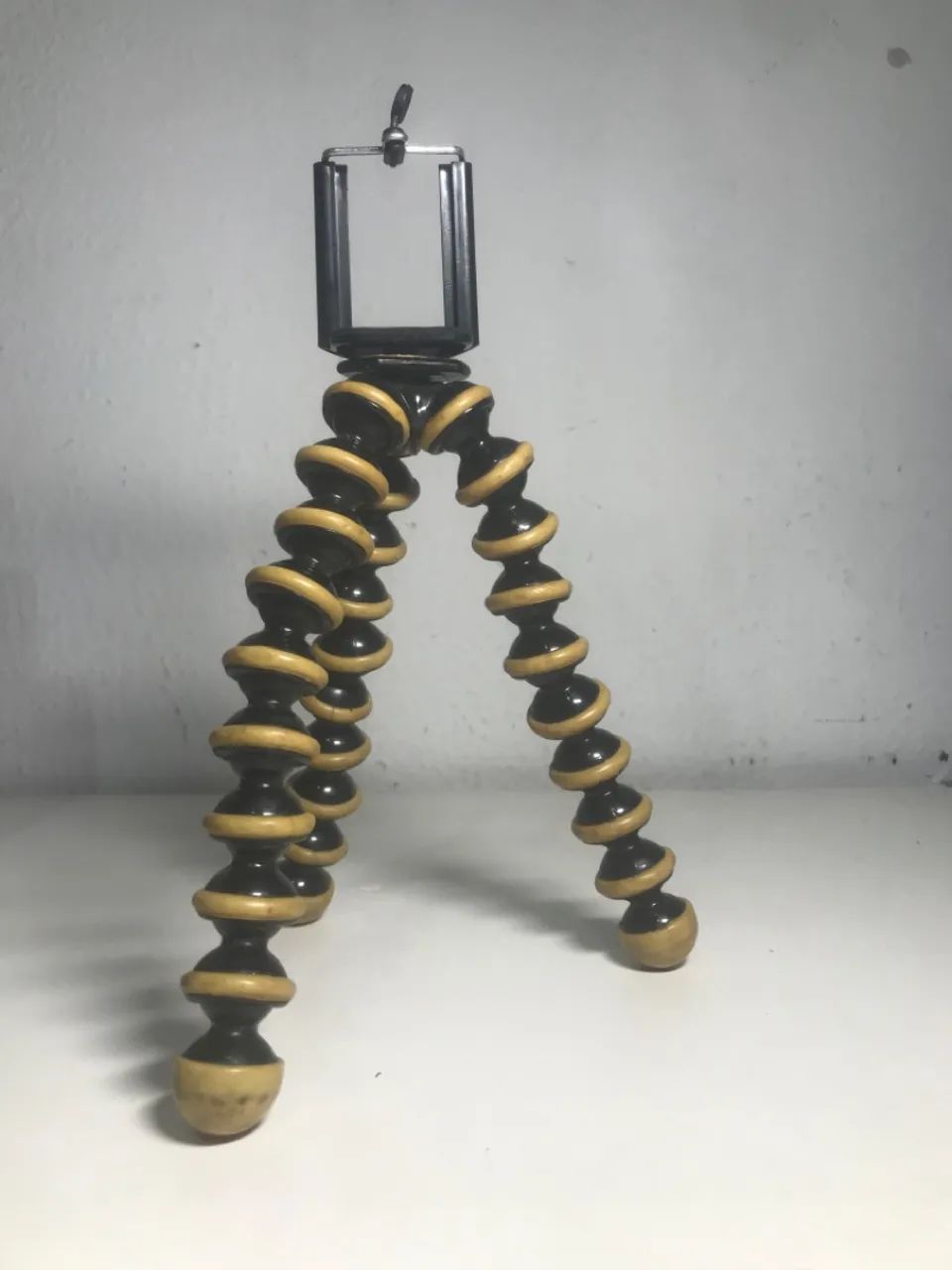 Tripé Flexível para Celular - Versátil e Prático - Foto 4