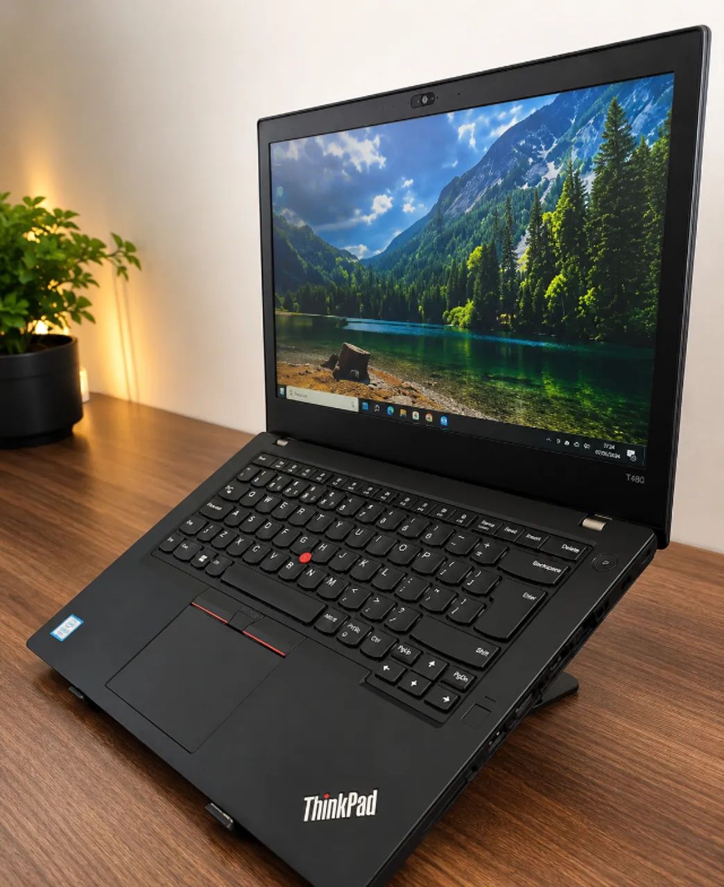 Lenovo ThinkPad T480 i5 8ª | 16GB RAM | SSD 256GB | Full HD |Bateria Dupla + Maleta brinde - Foto 3