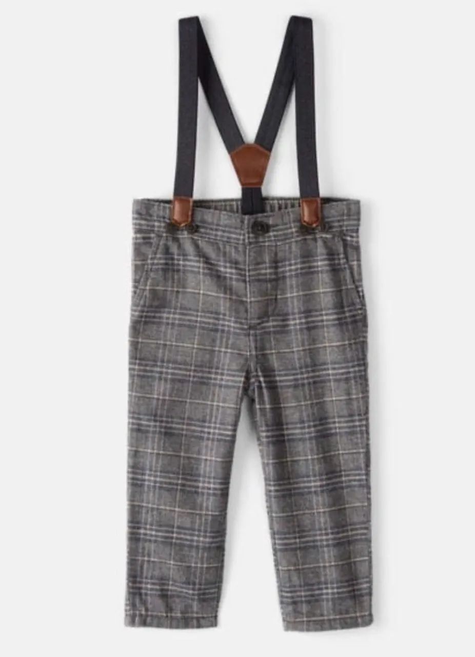 Calça com suspensorio Oshkosh tamanho 3 meses Importada (nova)