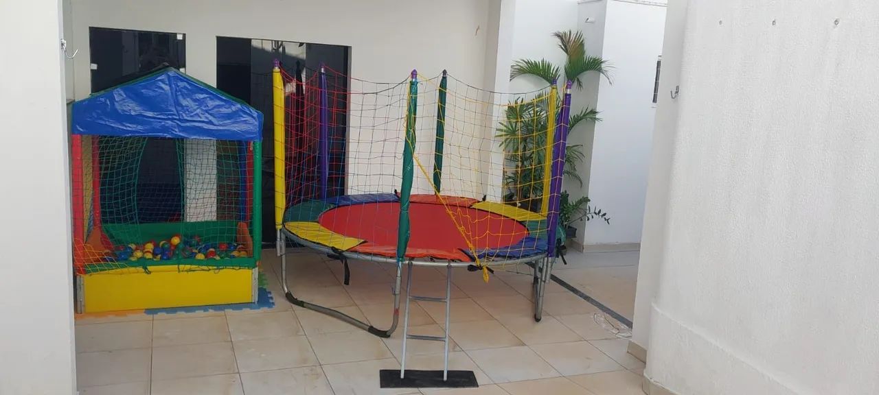 Pula pula, casinha de bolinhas, mesas e forros  - Foto 2