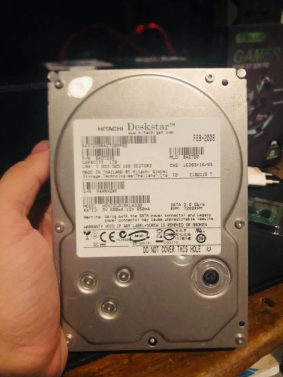 HD HITOCHI DESKSTAR