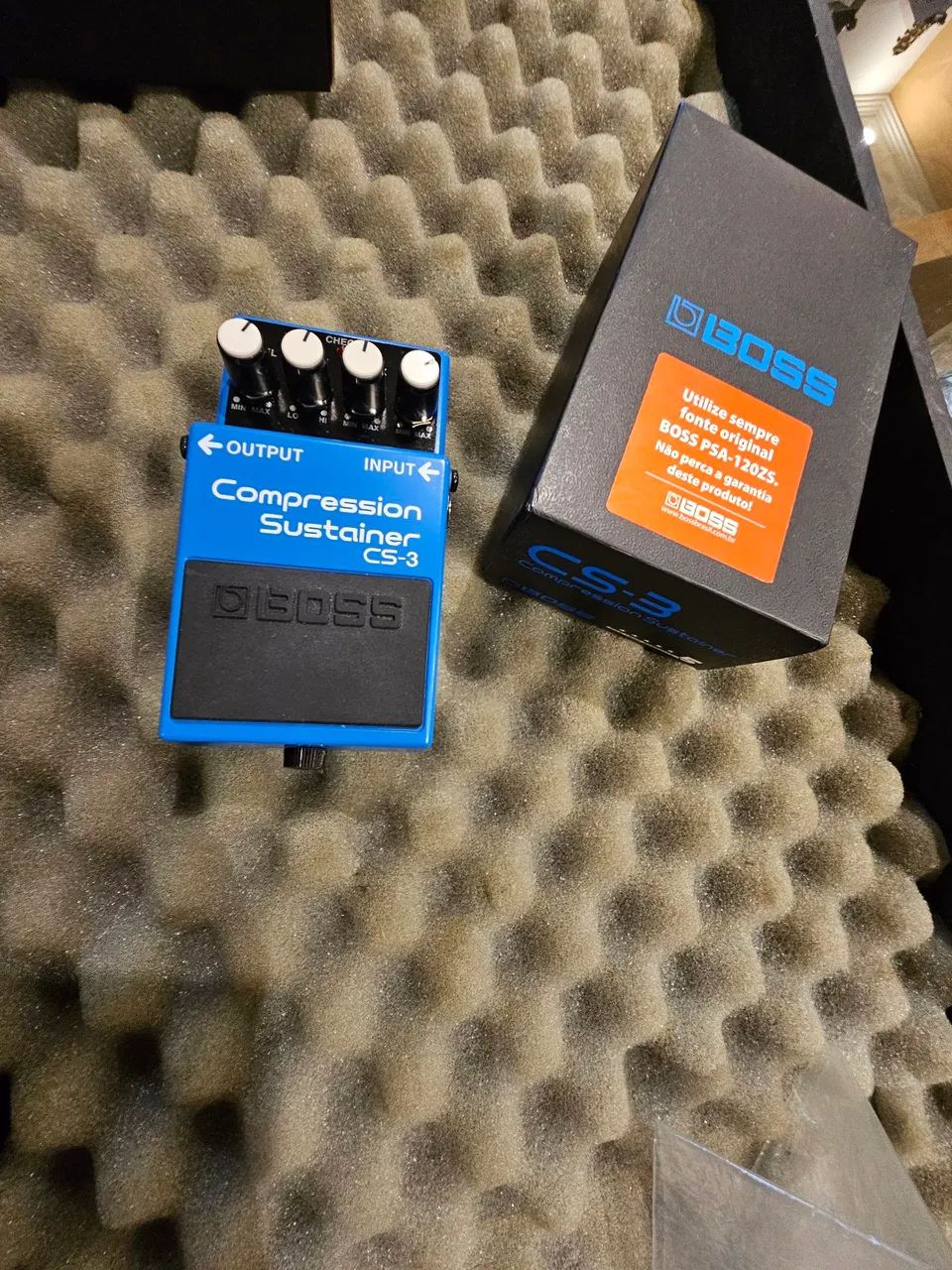 PEDAL BOSS CS-3 COMPRESSION SUSTAINER (COMPRESSÃO) - SEM USO, SEM MARCAS, NA CAIXA