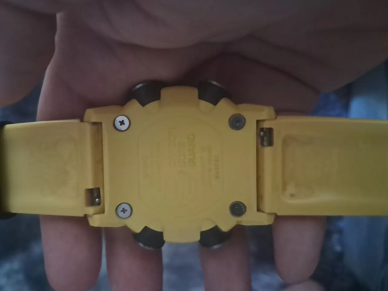 Relógio Casio G-Shock Carbon Core Guard GA-2000 Amarelo e Preto - Foto 2