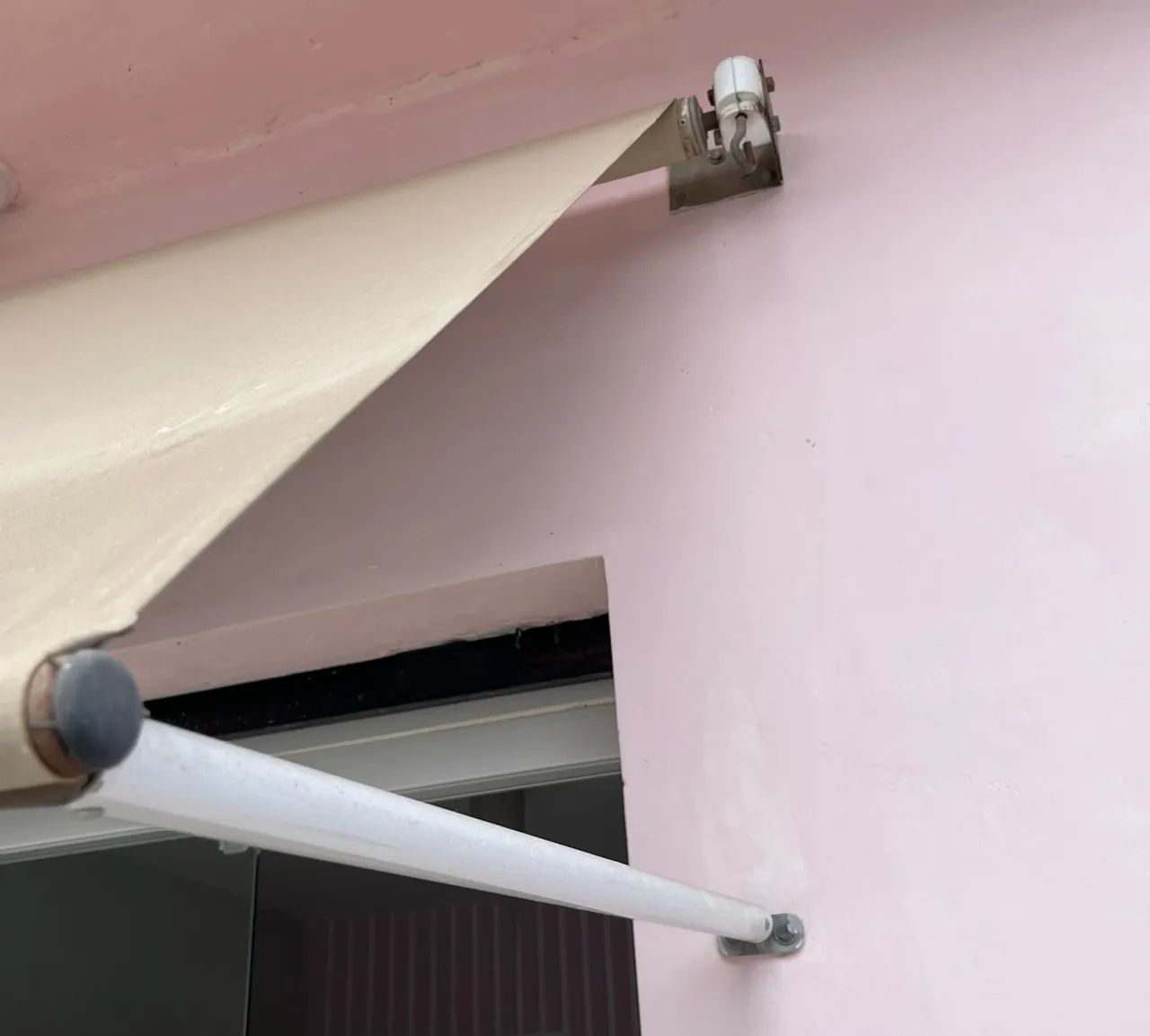 Toldo móvel. Proteção 100% UV.  - Foto 2