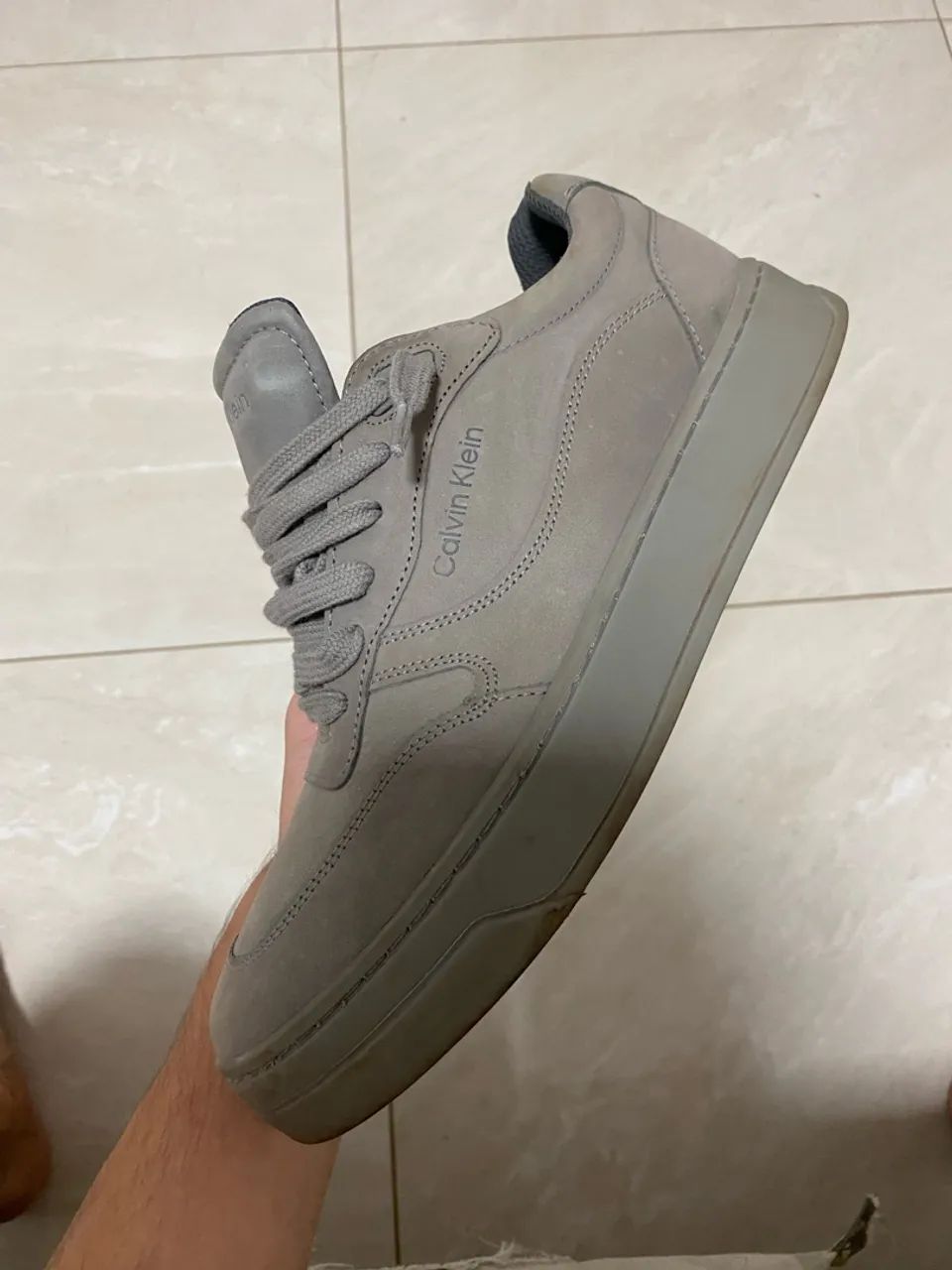 TÊNIS CALVIN KLEIN