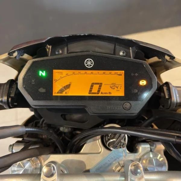 XTZ250 LANDER - Foto 5